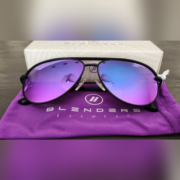 NWOT Blenders Eyewear Sunglasses - Flying Pretty - Picture 10 of 11